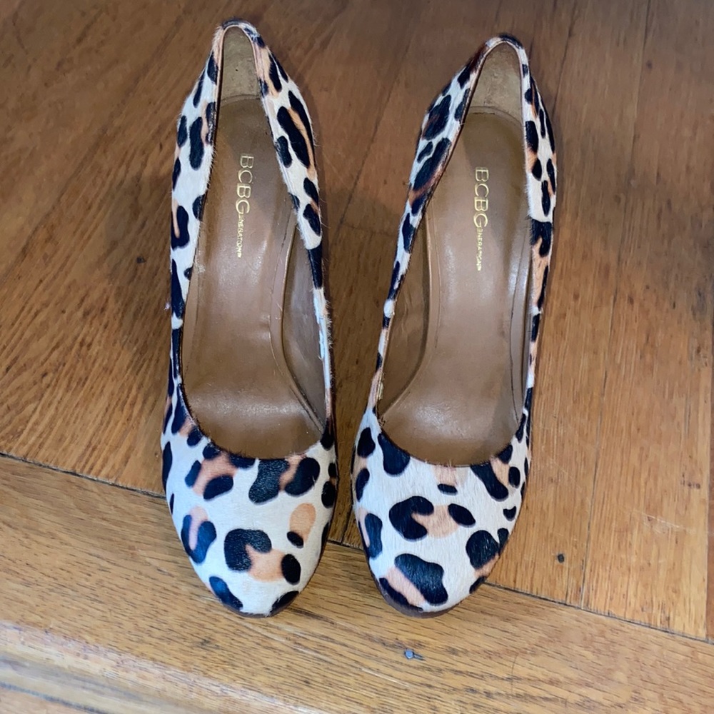 BCBG HEELS